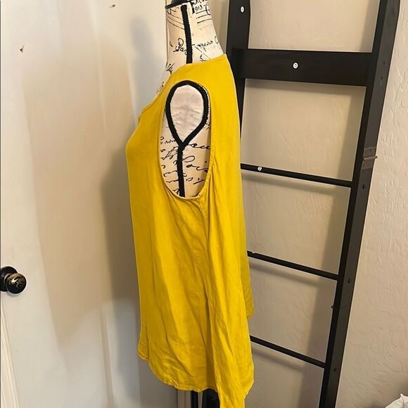 SOLD Bryn Walker Yellow Sleeveless Linen Pullover Top Boho Coastal Minimalist - Picture 3 of 9